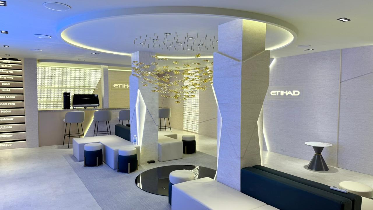 Etihad Chalet | Dubai Airshow 2025 Background