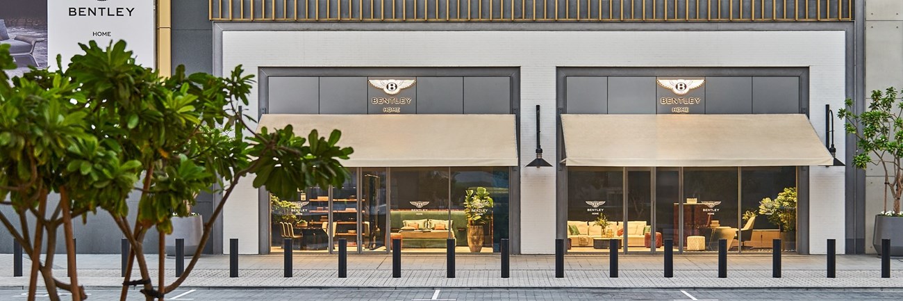 Bentley - Dubai Mall   Background